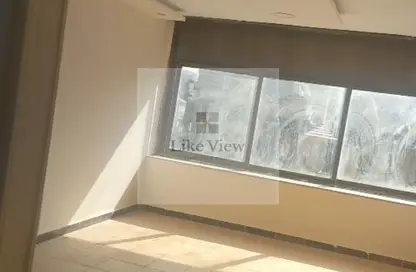 شقة - 3 غرف نوم - 1 حمام للبيع في شارع الاهرام - روكسي - مصر الجديدة - القاهرة