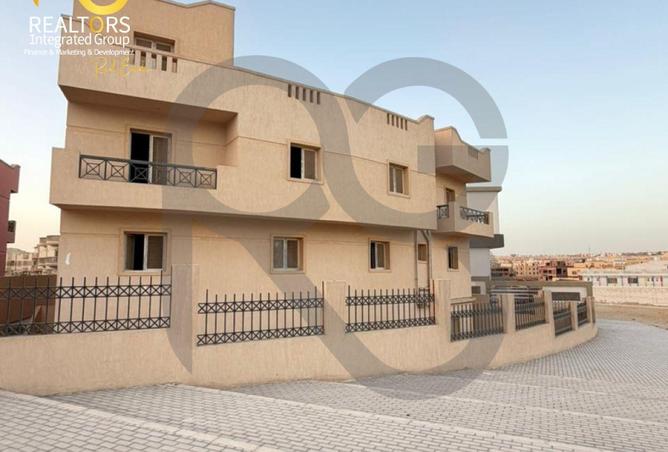 8706318 - Property Image 2