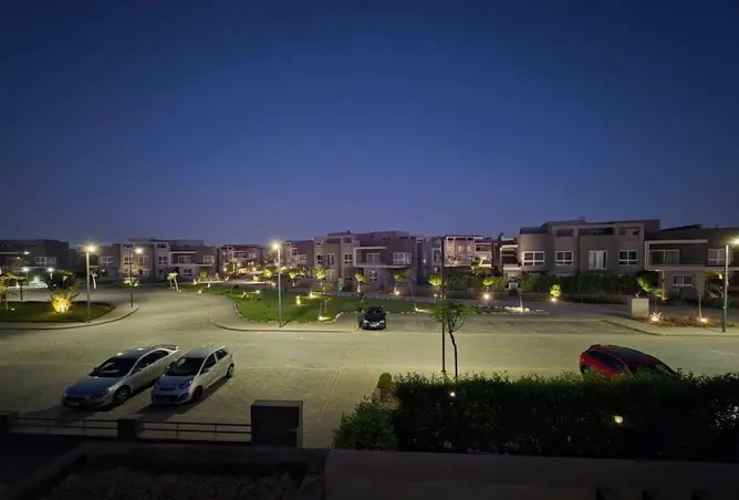98822867 - Property Image 3