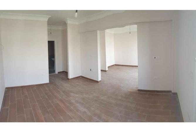 99389609 - Property Image 3