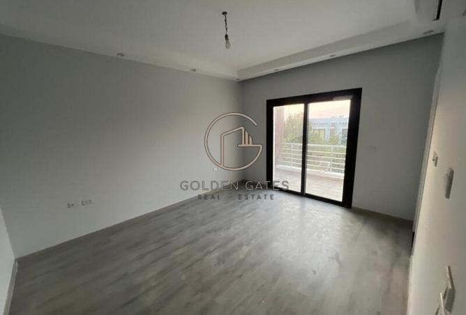 99797610 - Property Image 3