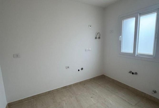 62647518 - Property Image 2