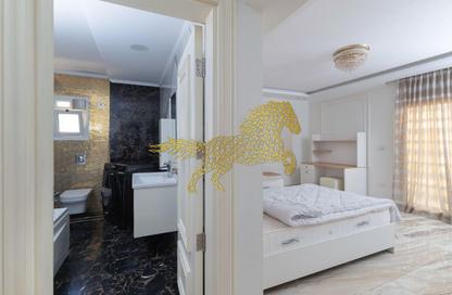 Villa - 4 Bedrooms - 5 Bathrooms for rent in Six West - Beverly Hills - Sheikh Zayed Compounds - Sheikh Zayed City - Giza