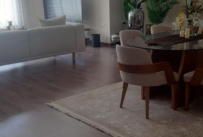 72183727 - Property Image 2