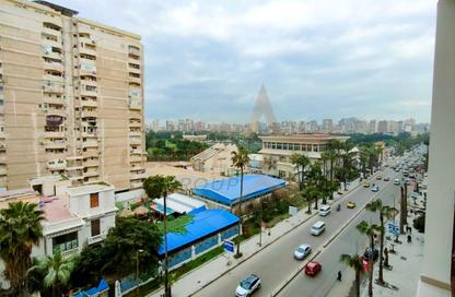 Apartment - 4 Bedrooms - 4 Bathrooms for sale in Abo Qir St. - Sporting - Hay Sharq - Alexandria