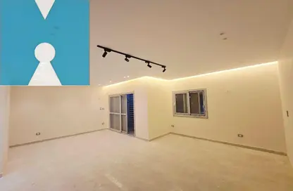 شقة - 3 غرف نوم - 2 حمامات للايجار في مدينة الخمائل - كمبوندات الشيخ زايد - الشيخ زايد - الجيزة