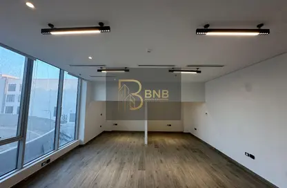 مساحات مكتبية - 3 غرف نوم - 1 حمام للايجار في أجورا كوميرشيال كومبلكس - كمبوندات التجمع الخامس - التجمع الخامس - مدينة القاهرة الجديدة - القاهرة