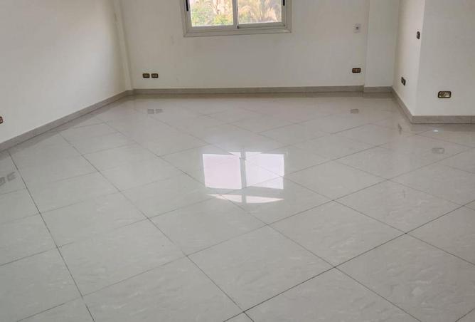 8592441 - Property Image 2