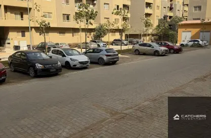 Apartment - 2 Bedrooms - 2 Bathrooms for sale in Katameya Gardens - El Katameya Compounds - El Katameya - New Cairo City - Cairo