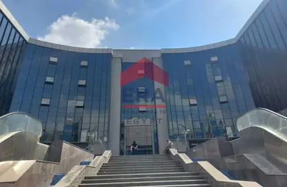 مساحات مكتبية - 2 غرف نوم - 2 حمامات للبيع في 90 افينيو - المستثمرين الجنوبية - مدينة القاهرة الجديدة - القاهرة