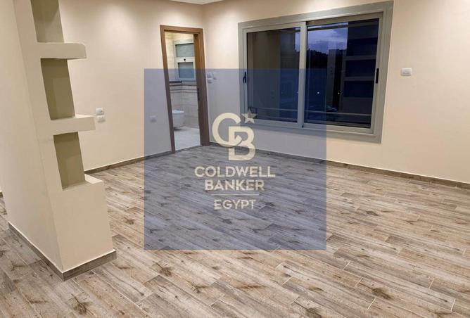 74048175 - Property Image 3