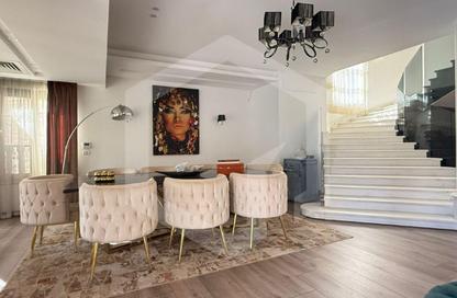 Villa - 7+ Bedrooms - 6 Bathrooms for sale in Green Hills - 26th of July Corridor - 6 October City - Giza