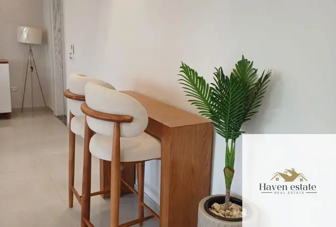 111893021 - Property Image 2