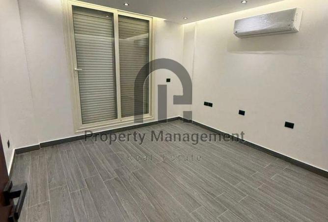 8651826 - Property Image 2