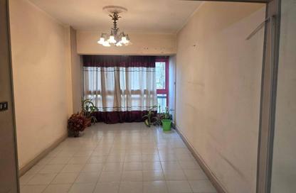 Apartment - 3 Bedrooms - 2 Bathrooms for sale in Mohandessin - Giza