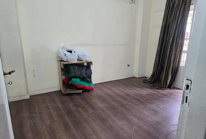 76518210 - Property Image 2