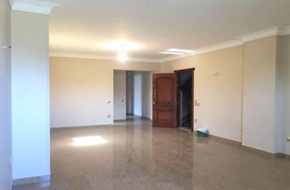 Apartment - 3 Bedrooms - 3 Bathrooms for rent in Ganoob El Acadimia - New Cairo City - Cairo Apartment - 3 Bedrooms - 3 Bathrooms for rent in Ganoob El Acadimia - New Cairo City - Cairo