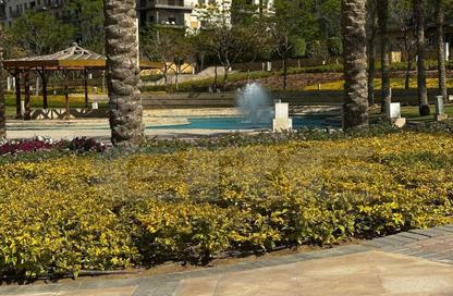 Apartment - 3 Bedrooms - 3 Bathrooms for sale in Eastown - 5th Settlement Compounds - The 5th Settlement - New Cairo City - Cairo