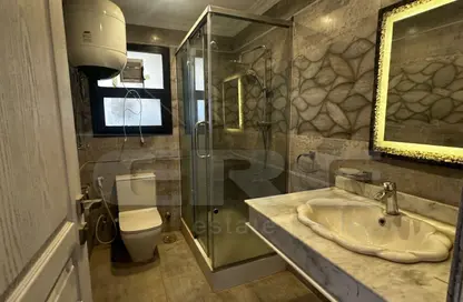 Apartment - 3 Bedrooms - 3 Bathrooms for sale in Eastown - 5th Settlement Compounds - The 5th Settlement - New Cairo City - Cairo