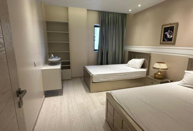 66423828 - Property Image 3