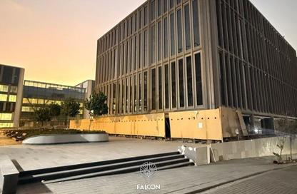 Office Space - Studio - 3 for sale in One Ninety Mall - South Teseen St. - The 5th Settlement - New Cairo City - Cairo