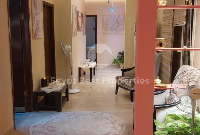 8582005 - صورة العقار 2