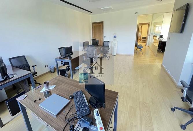 73507937 - Property Main Image