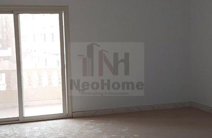 Apartment - 3 Bedrooms - 2 Bathrooms for sale in Al Shorouk Road - 1st Neighborhood - 8th District - Shorouk City - Cairo