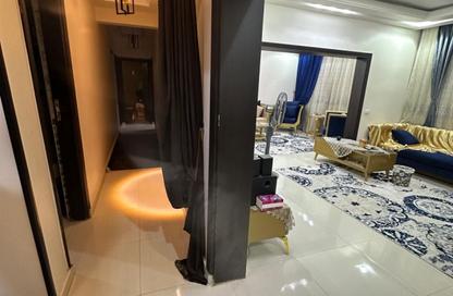 Apartment - 3 Bedrooms - 1 Bathroom for sale in Cornish El Nile St. - Maadi - Hay El Maadi - Cairo