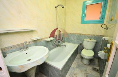 Apartment - 3 Bedrooms - 2 Bathrooms for sale in Laurent - Hay Sharq - Alexandria