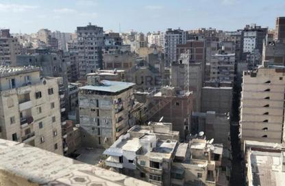 Apartment - 3 Bedrooms - 1 Bathroom for sale in Moharam Bek St. - Moharam Bek - Hay Wasat - Alexandria