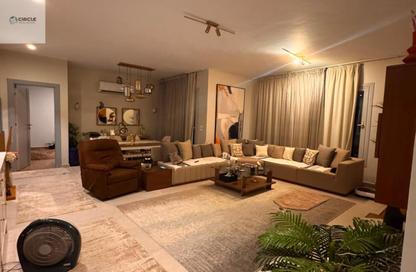 Apartment - 2 Bedrooms - 2 Bathrooms for rent in Palm Hills Village Gate - South Investors Area - New Cairo City - Cairo