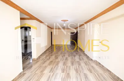 Apartment - 3 Bedrooms - 3 Bathrooms for sale in Janaklees - Hay Sharq - Alexandria