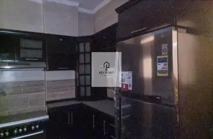 دوبلكس - 3 غرف نوم - 2 حمامات للبيع في المجاورة الثانية - الحي الثالث شرق - مدينة الشروق - القاهرة