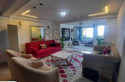 Apartment - 4 Bedrooms - 2 Bathrooms for sale in Al Mandara Mosque St. - El Mandara - Hay Than El Montazah - Alexandria