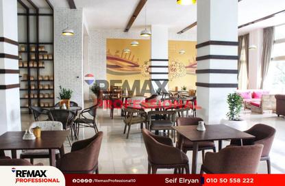Shop - Studio - 1 Bathroom for rent in Al Moaskar Al Romani St. - Roushdy - Hay Sharq - Alexandria