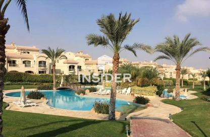 فيلا - 4 غرف نوم - 4 حمامات للبيع في الباتيو 4 - الباتيو - كمبوندات الشروق - مدينة الشروق - القاهرة