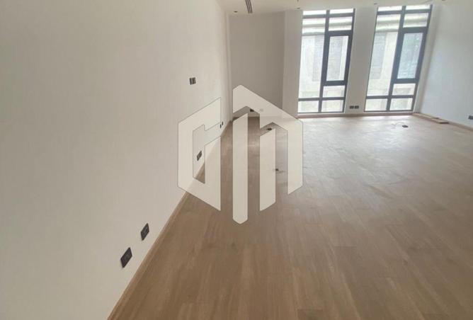 8575588 - Property Image 2