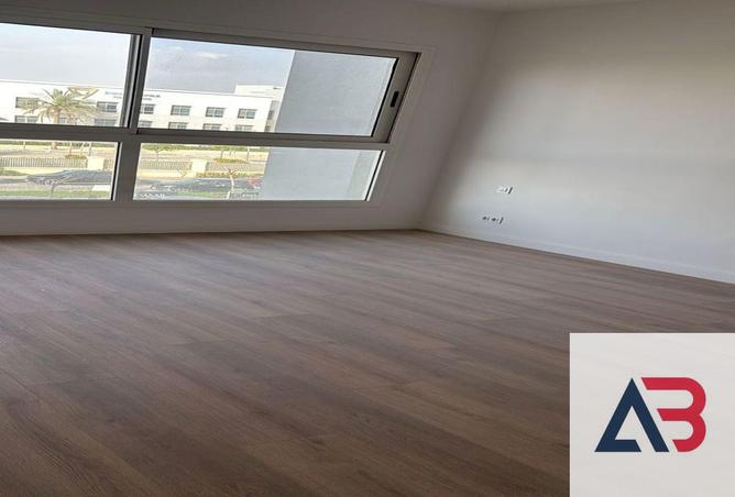 107412961 - Property Image 3