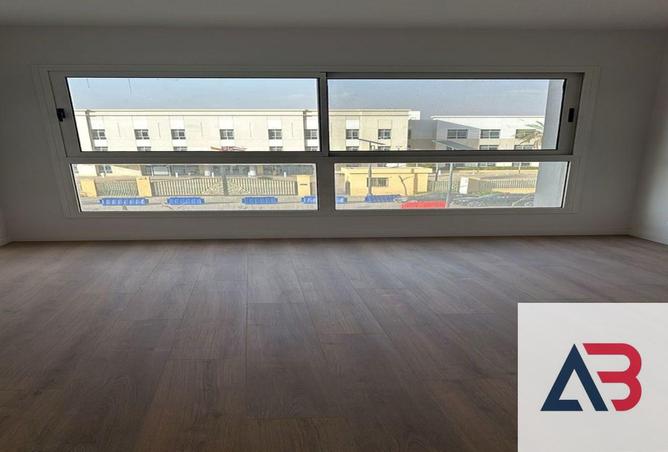 107412961 - Property Image 2