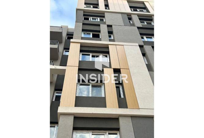 64650803 - Property Image 3