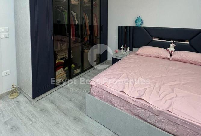 8566000 - Property Image 3