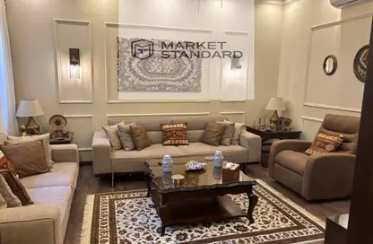 Villa - 5 Bedrooms - 3 Bathrooms for sale in Hyde Park - New Cairo City - Cairo