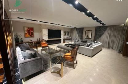 Apartment - 4 Bedrooms - 3 Bathrooms for sale in Hyde Park - New Cairo City - Cairo