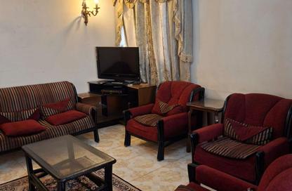 Apartment - 2 Bedrooms - 1 Bathroom for rent in Helmy Hassan Ali St. - 8th Zone - Nasr City - Cairo