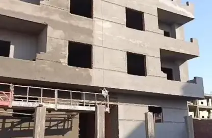 Apartment - 4 Bedrooms - 3 Bathrooms for sale in Bait Alwatan - The 5th Settlement - New Cairo City - Cairo