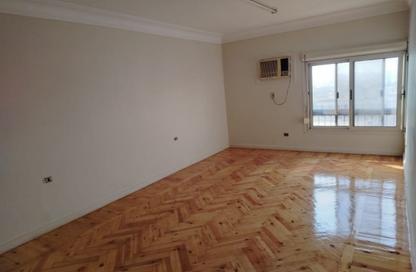 Apartment - 4 Bedrooms - 3 Bathrooms for sale in Al Tayaran St. - El Tawfik City - Nasr City - Cairo