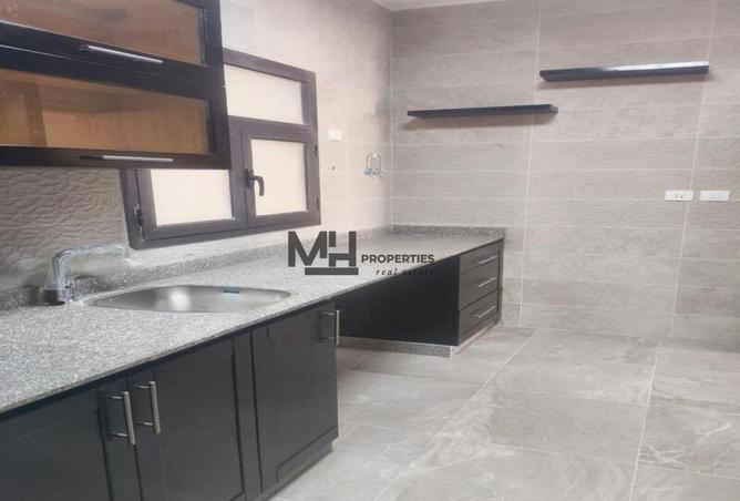 63636433 - Property Main Image