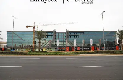 محل تجاري - استوديو - 2 حمامات للبيع في لافييت مول - منطقة الداون تاون - العاصمة الإدارية الجديدة - القاهرة