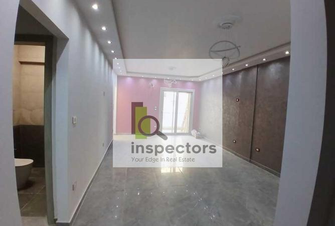 8617436 - Property Image 3